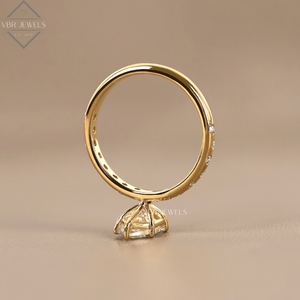 Bague de luxe en diamant marquise en or jaune avec pavé serti, bijoux de fiançailles, de mariage et de mariée, cadeau pour femme, fournisseur de joaillerie fine - Product Image 3
