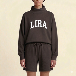 Ensemble moderne pour femmes, col montant et short assorti, lignes épurées, toucher doux et sensation de luxe décontracté - Product Image 1