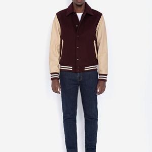 Veste universitaire pour homme, beige bordeaux, manches unies, col rabattu, fermeture boutonnée, style décontracté, vêtement d'automne - Product Image 1