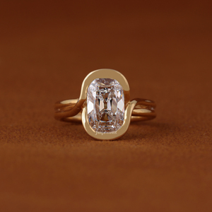 Anillo de compromiso de diamante cultivado en laboratorio de 3 quilates con corte cojín estilo mina antigua, engaste de bisel, oro macizo de 14K, anillo solitario para mujer - Product Image 1
