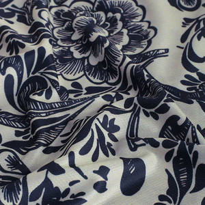 Men's Short Sleeve Floral Printed O-Neck Regular Fit Casual Woven Fabric Eco-Friendly Quick Dry Sublimation Men's T-Shirts - Product Image 5
