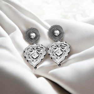 Silver Mountain 925 Sterling Silver Antique Floral Shield <b>Drop</b> Earrings Garnet. Ethnic Women's Jewelry for Wedding Party Gift - Product Image 2