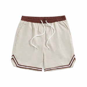 Shorts de sport personnalisés avec logo, options grandes tailles disponibles, unisexe, haute qualité, légers, pour entraînement et basketball. - Product Image 4