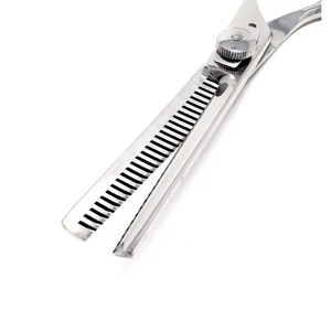 Ciseaux de coiffure professionnels en acier inoxydable 6CR13, lame tranchante, pour droitiers, manche long en fibre de verre renforcée de plastique - Product Image 4