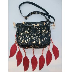 กระเป๋าสะพายข้างผู้หญิงทันสมัย ทนทาน น้ำหนักเบา ปิดด้วยซิป กระเป๋าสะพายไหล่แบบครอสบอดี้ กันน้ำ ใช้ได้ทุกวัน สำหรับเดินทางและใช้งานทั่วไป - Product Image 1