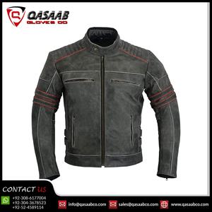 Veste en cuir de moto pour hommes de style vintage à manches longues, coupe ajustée, mode motard noir avec décoration en fourrure, activités de plein air - Product Image 3