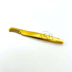 Pinzas con Punta Inclinada Chapadas en Oro con Peine, de Acero Inoxidable, con Impresión de Logotipo Personalizado, Pinzas para Cejas, Servicio OEM - Product Image 6