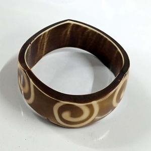 Bracelets classiques de mode GC-BL-201 pour femmes pour vêtements de fête disponibles en vrac au meilleur prix d'exportation - Product Image 1