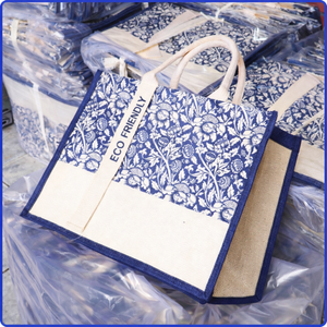 Wholesale Eco-Friendly JUTE LINEN <b>Foldable</b> Tote <b>Bag</b> Die Cut Handle Zipper Closure Custom Logo Printing Recyclable 40x30x15cm - Product Image 2