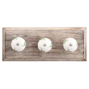 Cintres en bois de luxe haut de gamme pour hôtel, avec logo personnalisé, style européen, finition laquée lisse, crochet chromé robuste - Product Image 3
