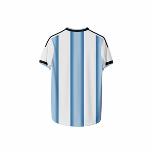 เสื้อแฟนอาร์เจนตินา 2026 แบบแห้งเร็ว ผลิตจากโพลีเอสเตอร์ 100% พิมพ์ลายแบบ Sublimation เต็มตัว พร้อมชื่อและหมายเลขผู้เล่นตามสั่ง - Product Image 3