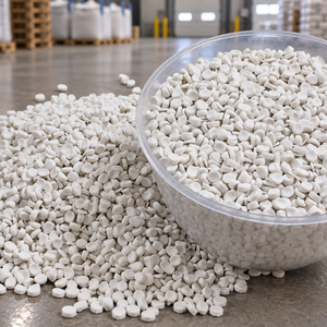 Nouvel arrivage : Masterbatch de carbonate de calcium à granulométrie fine de qualité supérieure pour films soufflés et films extrudés, sous forme de granulés - Product Image 1