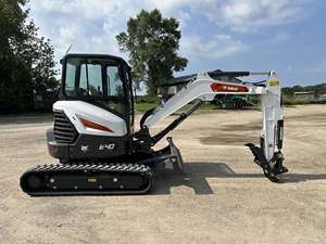 Mini-excavatrice Bobcat E40 à prix d'usine, machine de construction compacte hydraulique, haute performance, durable, petite pelle, prix abordable - Product Image 4