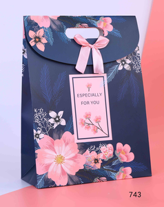 Paper <b>Bags</b> Premium Ribbon Handle <b>Gift</b> Paper <b>Bags</b> for Retail Stores and <b>Wedding</b> Favors - Product Image 4