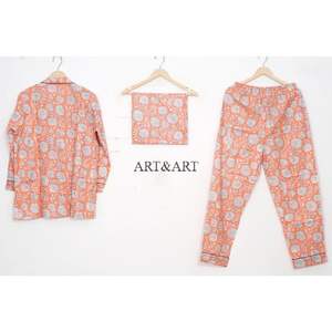 Conjunto de pijama familiar a juego para mujer, adulto, liso, suave, térmico, transpirable, de primavera, manga larga, cintura elástica personalizada para dormir - Product Image 4