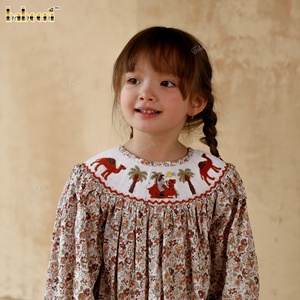 Robe florale décontractée pour enfants, style Bishop, smockée à la main, en coton et lin écologiques, collection automne, vente en gros ODM, vêtements islamiques certifiés OEKO-TEX - Product Image 4