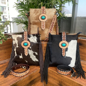 Haute qualité 2025 mode sac à franges en cuir repoussé à la main pour femmes peau de vache concepteur Floral Turquoise pierre sacs à main - Product Image 4