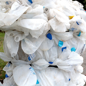 เม็ดพลาสติก HDPE เกรดพรีเมียมจากขวดนม ขายส่งราคาโรงงานถูก / เศษขวดนม HDPE ขาย - Product Image 4