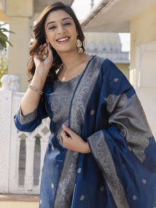 Teal Silk Embroidered <b>Kurta</b> Set With Dupatta Traditional <b>Indian</b> Wedding Wear Women Knee-Length Regular Fit Diwali Dress - Product Image 5
