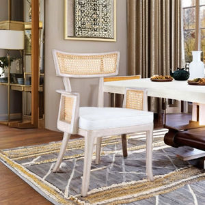 Silla de Comedor NAM HAI, Duradera, Tradicional y Moderna, con Marco de Madera de Roble Macizo, Mimbre de Ratán y Cojín de Tela, Muebles para Comedor con Reposabrazos - Product Image 1