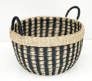 Panier en jonc de mer avec couvercle. Panier multifonction en jonc de mer fabriqué au Vietnam pour le rangement ou la décoration intérieure. - Product Image 1