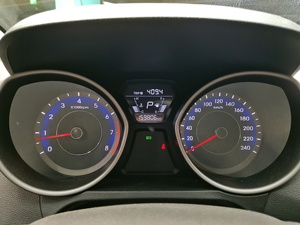 HYUNDAI AVANTE EU150189 2014, berline GPL d'occasion, véhicule à carburant alternatif, fiable, économique en carburant, écologique - Product Image 2