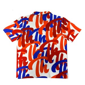 เสื้อเชิ้ตแขนสั้นลำลองผู้ชาย พิมพ์ลายตัวอักษรสีแดงน้ำเงิน ทรงปกติ ผ้าโพลีเอสเตอร์ทอ ระบายอากาศได้ดี - Product Image 4