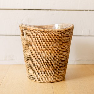 Cesta enfriadora de bebidas de ratán con diseño personalizado, hecha a mano, para botellas de vino. - Product Image 2