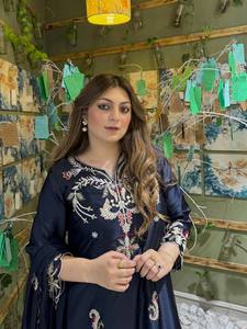 Conjunto Indio-Pakistaní Azul Bordado, Kurta Larga, Palazzo, Salwar Kameez, Traje Festivo, Seda Chinon, Todas las Temporadas, Secado Rápido - Product Image 2