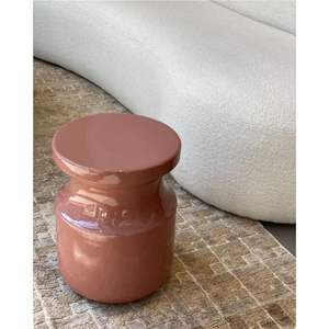 Mesa Auxiliar de Hierro Resistente con Acabado Brillante, Taburete Metálico Impermeable para Interiores/Exteriores, Mesa Decorativa Resistente, Mesa de Centro Colorida - Product Image 1