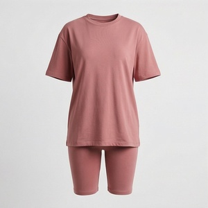Ensemble 2 pièces pour femmes, t-shirt à manches courtes en tricot uni et short au-dessus du genou, col rond, coupe ample, vêtements décontractés, printemps été - Product Image 1