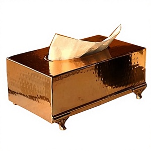 Magnifique boîte à mouchoirs en métal doré martelé avec une finition haut de gamme pour la décoration de la maison - Product Image 1