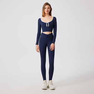 Ensemble de yoga premium 2 pièces pour femme 2026 – Haut court à manches longues couleur unie en Spandex et Polyester, extensible dans les quatre sens, sans coutures, pour l'entraînement - Product Image 4