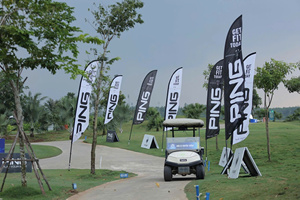 Custom Feather Flag Banner with Pole Outdoor Advertising Single/Double Sided with Digital Printing for Brand Promotion - Product Image 2