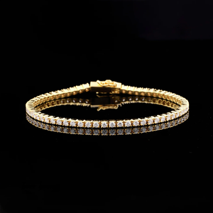 Pulsera de tenis chapada en oro de 18 quilates con diamantes de talla brillante redonda, engaste en canal, estilo clásico unisex, joyería de aleación. - Product Image 1