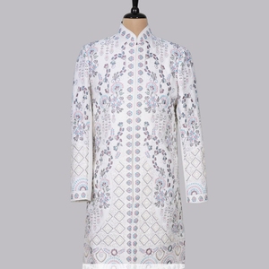 Traje Étnico Indo Occidental Premium para Hombre, Tela TR Lachko con Bordado de Lentejuelas y Trabajo Tradicional de Codificación con Cuentas - Product Image 4