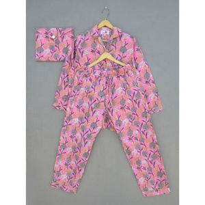 Conjunto de pijama de algodón con estampado floral para mujer hecho a mano, ropa de dormir ligera con estampado de bloques a mano, traje de verano de estilo informal, talla 5XL - Product Image 1