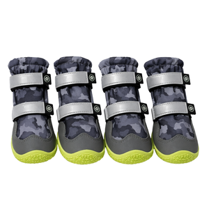 Bottes imperméables pour chien Soft Fit, design Flex Shell avec base antidérapante pour la protection contre la pluie en hiver, confort et stabilité - Product Image 6