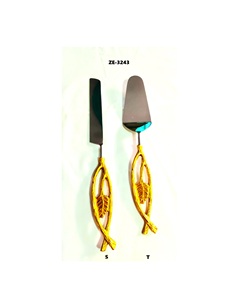 Ensemble de couverts en métal faits à la main de luxe pour l'hôtellerie et la restauration, couverts de mariage en acier inoxydable plaqué or de luxe - Product Image 3