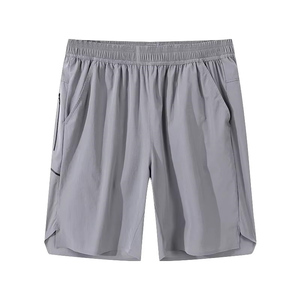 Pantalones Cortos Deportivos de Alto Rendimiento en Tela de Poliéster de Primera Calidad con Logotipo y Diseño Personalizados a Precio de Mayoreo - Product Image 3