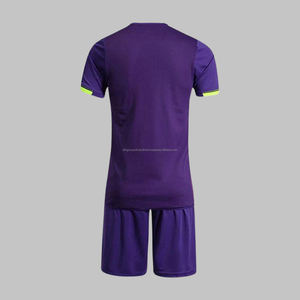 Ensemble de maillots de football à séchage rapide personnalisés Kits d'uniformes pour joueurs de football - Product Image 5