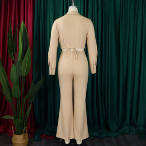 Ensemble de robe de bureau 2 pièces pour femmes grandes tailles, manches courtes, couleur unie, avec détails boutonnés, tissu respirant en spandex/polyester, vente en gros - Product Image 2