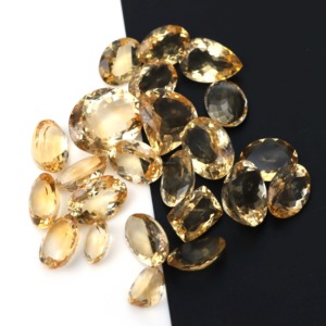 Citrine naturelle de qualité supérieure, pierre précieuse brute faite à la main, taille personnalisée, formes variées avec une belle taille pour la fabrication de bijoux, coupe poire jaune - Product Image 1