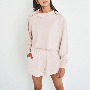 Ensembles de vêtements pour femmes : Short de motard et haut court à capuche zippé, ensemble 2 pièces - Product Image 3
