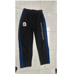 Conjunto de Uniforme Escolar de Primera Calidad para Niños, Camiseta y Pantalones Deportivos de Tela Transpirable PC PQ, Cómodo para Uso Diario, en Venta - Product Image 2
