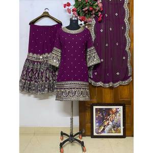 Conjunto Elegante de Terciopelo para Fiesta, Top y Pantalón con Dupatta, Manga Tres Cuartos, para Mujer - Product Image 5