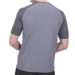 Camiseta de Cuello Redondo y Manga Raglán Gris para Hombre, Corte Regular, Color Sólido, Tejido de Algodón, Estilo Casual, con Ribete en Contraste - Product Image 2