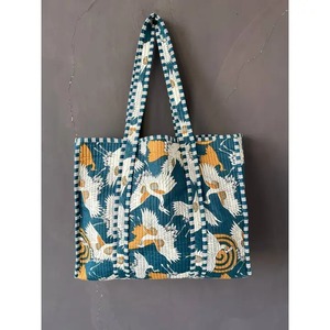 Sac fourre-tout matelassé en coton, imprimé floral botanique, sac à bandoulière de style bohème pour le marché - Product Image 2