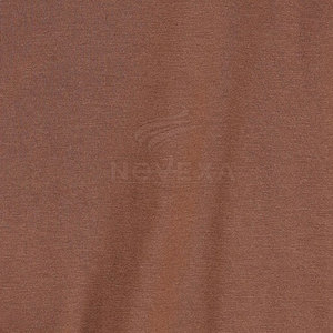 Conjunto de camiseta y pantalones cortos para hombre de calidad premium, ajuste cómodo con tela suave para uso diario. - Product Image 6