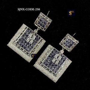 Pendiente de último diseño para mujer disponible al precio más bajo de la India - Product Image 4